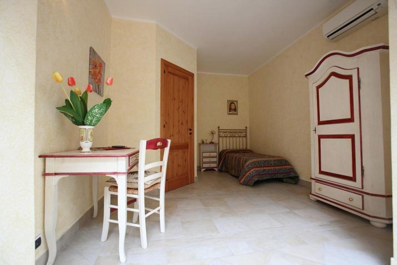 B&B Candido Vacanze Modica Buitenkant foto