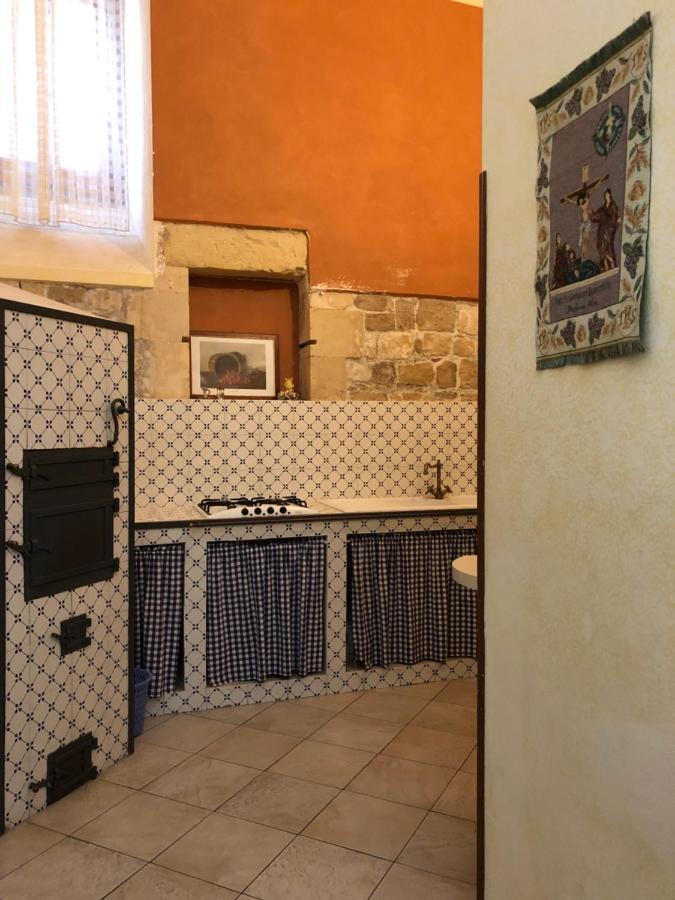 B&B Candido Vacanze Modica Buitenkant foto